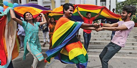 La marcha de los derechos transgénero en India; un hito histórico en la lucha por la igualdad.